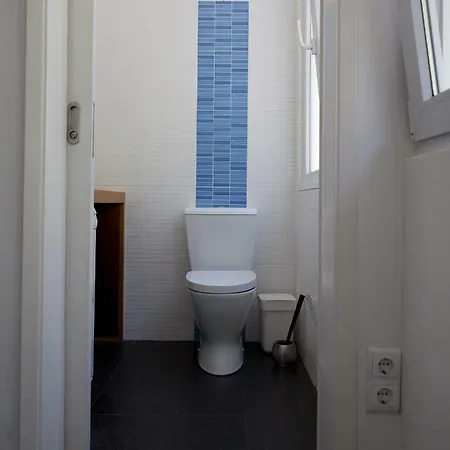 2 Bedroom In With A Terrace