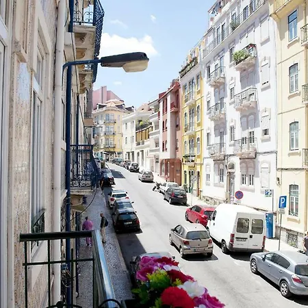 2 Bedroom In With A Terrace شقة *